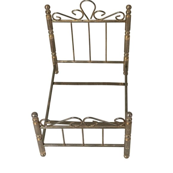 Miniature Bed Frame Base Brass Metal Dollhouse Collectible Furniture Vtg - Picture 1 of 9